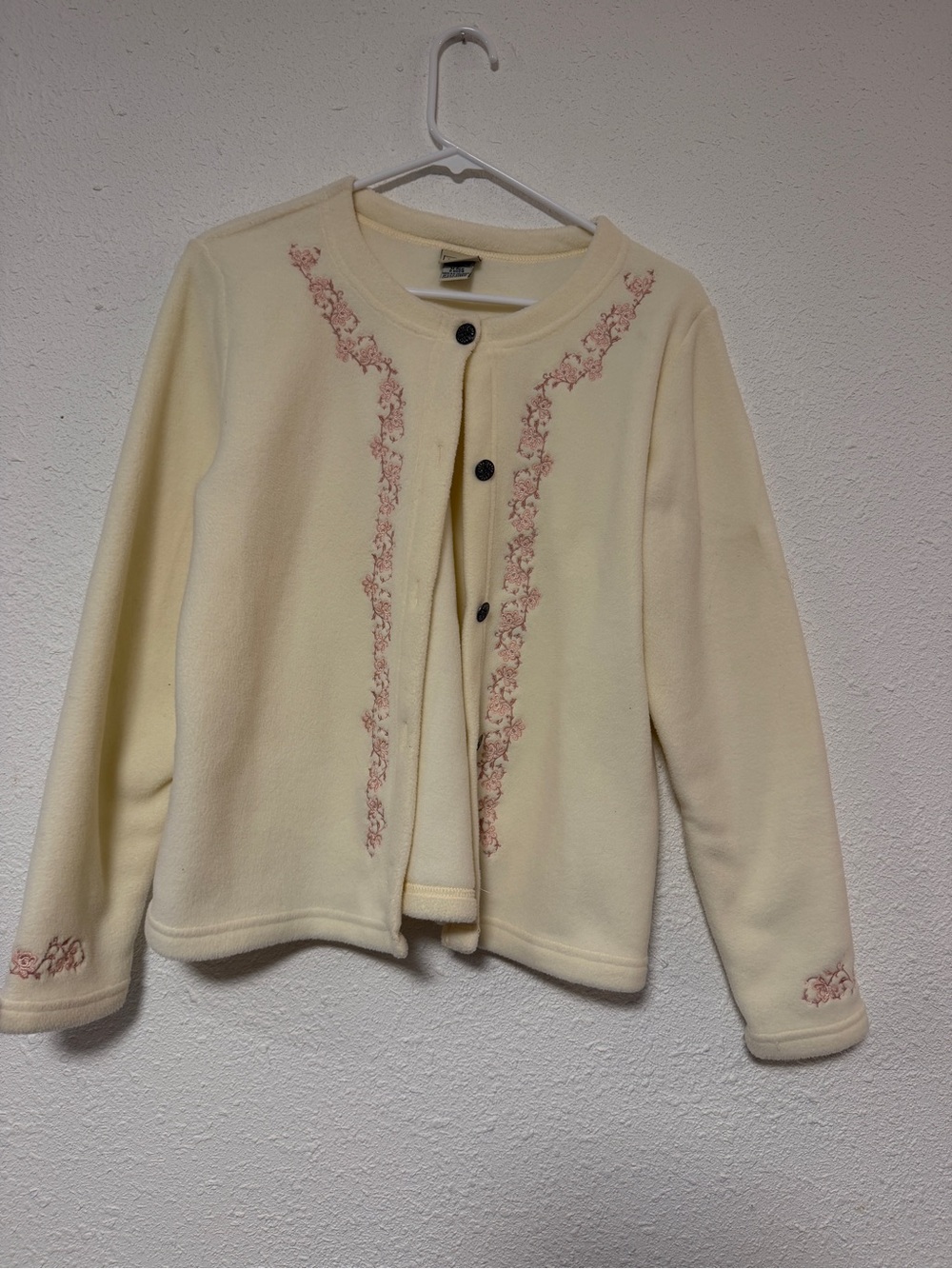 LL Bean women’s medium Cream Embroidered Crewneck Sweater Jacket Fleece